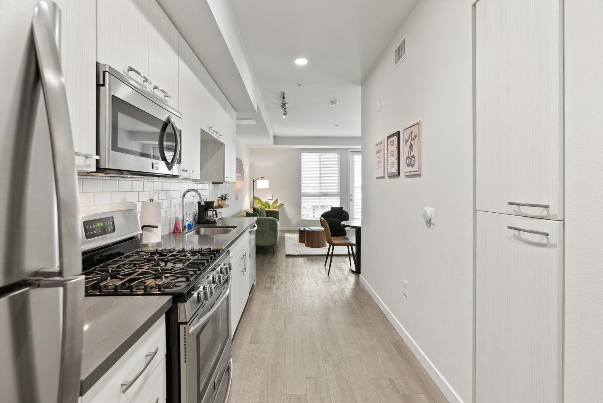 Spacious And Bright West Hollywood Pool & Gym Appartement Los Angeles